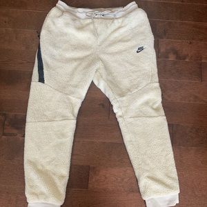 Men's Nike Sportswear Sherpa Tech Joggers